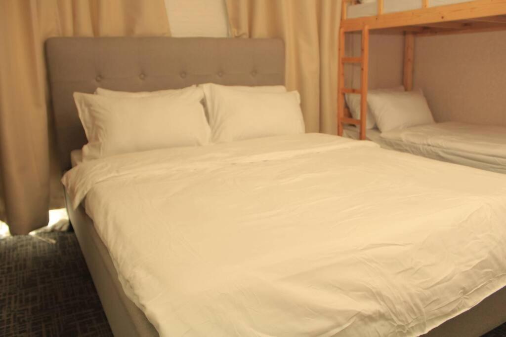 A2J Luxury 1Br Balcony Suite Near Venice Mall Bgc Manila Luaran gambar